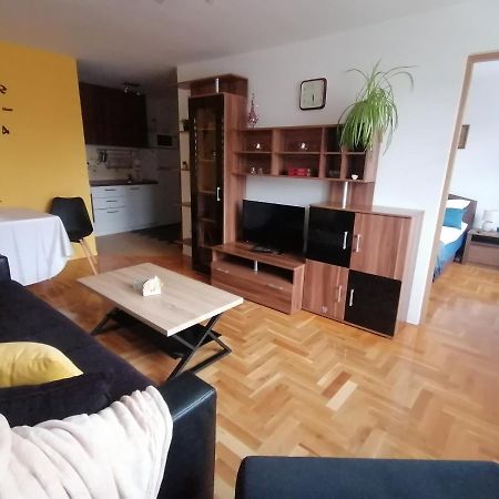 Apartman Relax - Free Public Parking SJJ Exterior photo